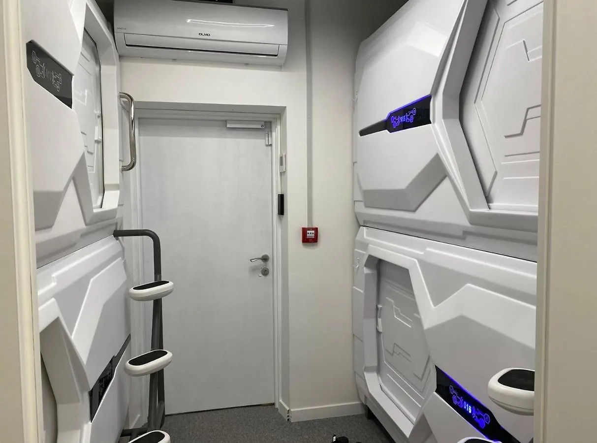 Av-1 Capsule Hotel Kyiv