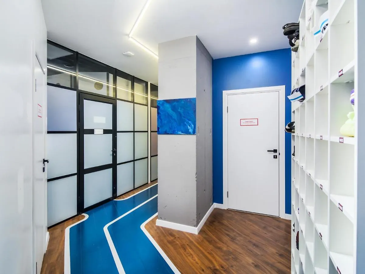 Av-1 Capsule Hotel Kiew 2*,  Ukraine